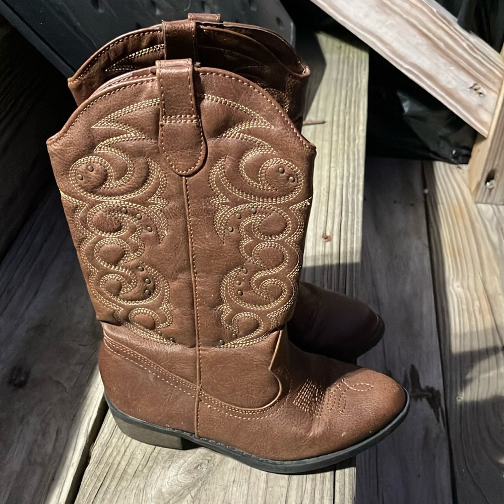 Cat & Jack Western Cowboy boots girls size 1y in good condition